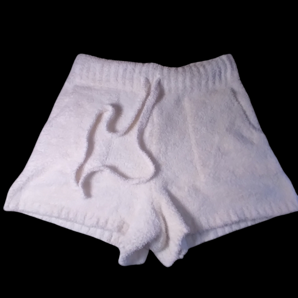 Luxury fuzzy Cozy off White Women's Shorts size medium